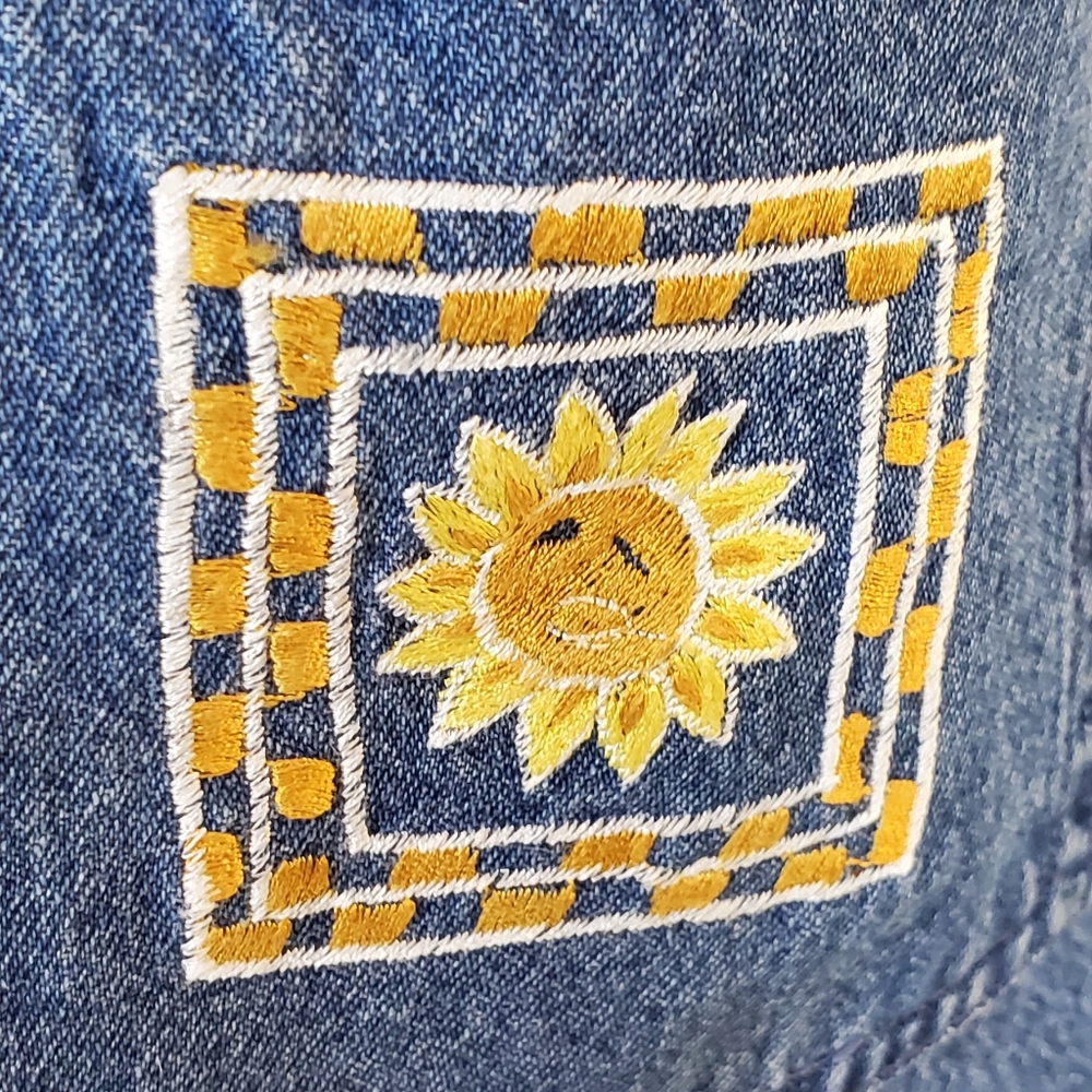 SOLD Vtg denim over-all dress - Picture 11 of 15
